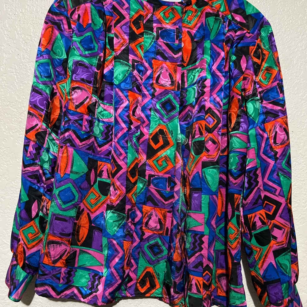 Vibrant Multicolor Geometric Long Sleeve Top